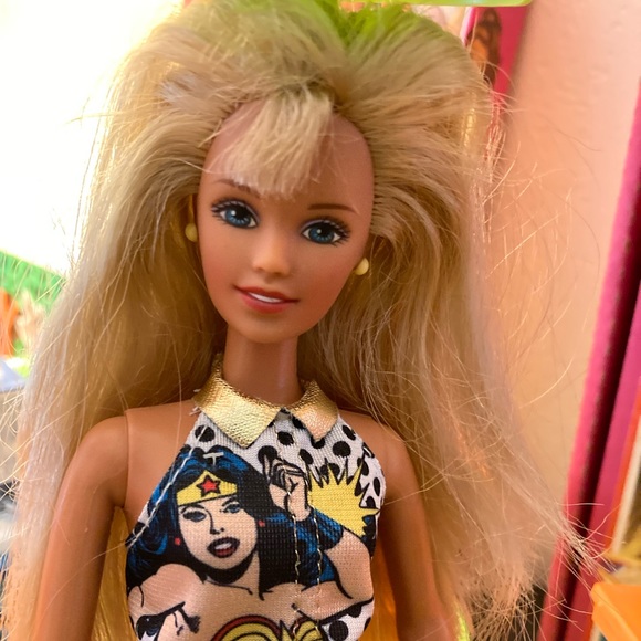 Barbies - Picture 7 of 7